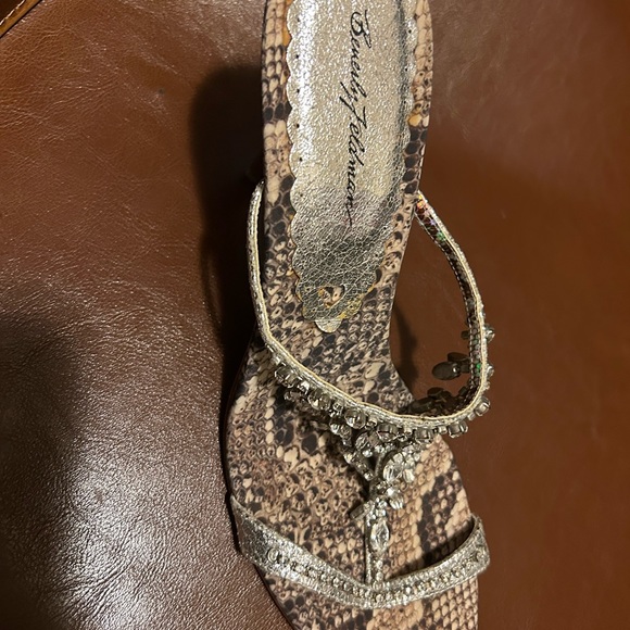 Beverly Feldman Silver Python / Rhinestone Sandal - Picture 5 of 7